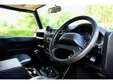 Land Rover Defender 90 TDCi XS - U776