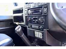 Land Rover Defender 90 TDCi XS - U776