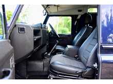 Land Rover Defender 90 TDCi XS - U776