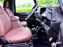 Land Rover Defender 90 TD5 XS - U777