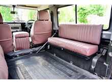 Land Rover Defender 90 TD5 XS - U777