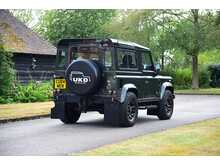 Land Rover Defender 90 TD5 XS - U777