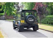 Land Rover Defender 90 TD5 XS - U777