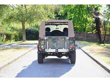 Land Rover 90  - U779