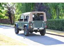 Land Rover 90  - U779