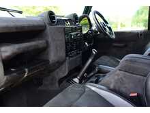 Land Rover Defender 90 TDCi XS - U780