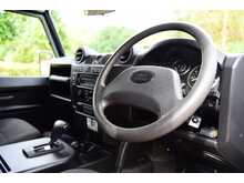 Land Rover Defender 90 TDCi - U789