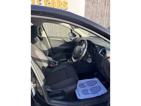 Citroen C4 BlueHDi Feel - U1119