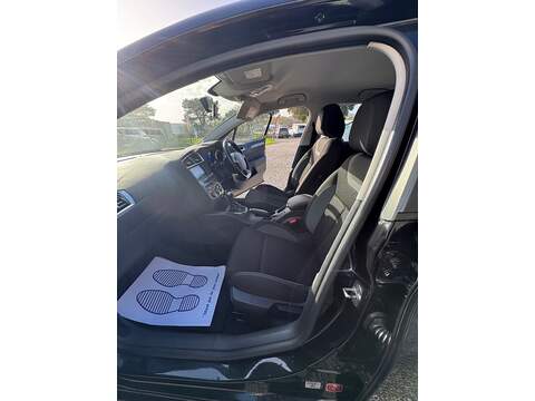 Citroen C4 BlueHDi Feel - U1119