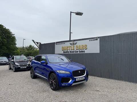 Jaguar F-PACE D300 V6 First Edition - U1321