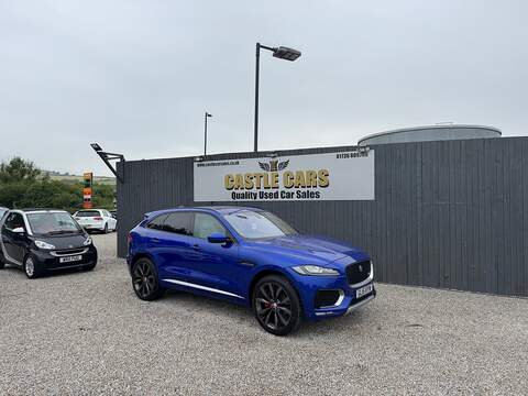 Jaguar F-PACE D300 V6 First Edition - U1321