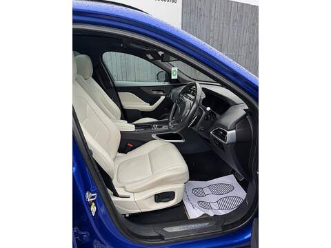 Jaguar F-PACE D300 V6 First Edition - U1321