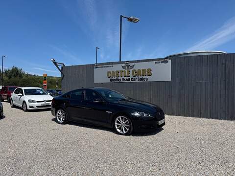 Jaguar XF 3.0 SD V6 HSE SUV 5dr Diesel Auto 4WD Euro 6 (s/s) (306 ps)