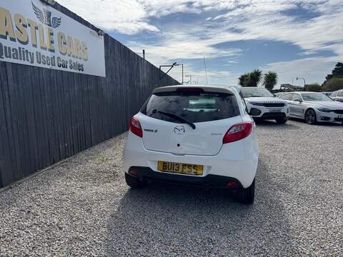 Mazda Mazda2 Tamura - U1392