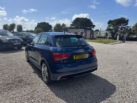 Audi A1 TFSI S line - U1427
