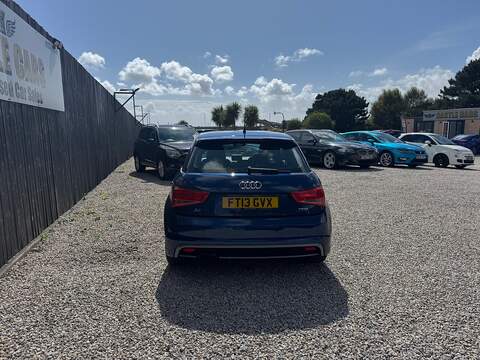 Audi A1 TFSI S line - U1427