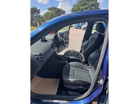 Audi A1 TFSI S line - U1427