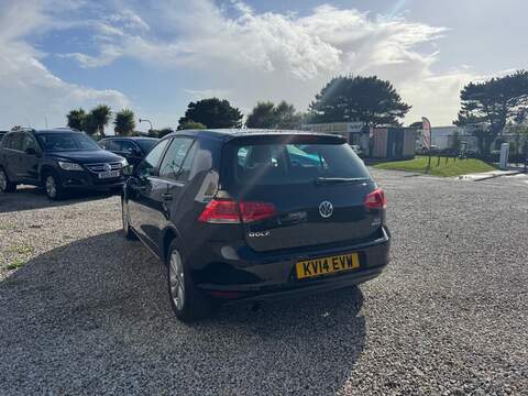 Volkswagen Golf TDI BlueMotion Tech SE - U1437