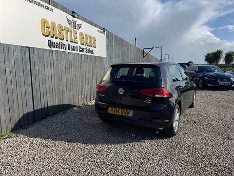 Volkswagen Golf TDI BlueMotion Tech SE - U1437