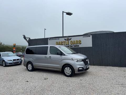 Hyundai i800 1.6 TDI CR SE MPV 5dr Diesel DSG 7Spd Euro 5 (105 ps)