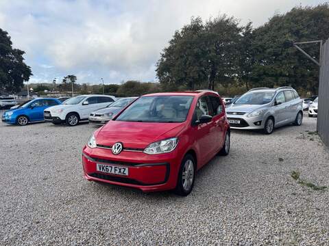 Volkswagen up! up! beats - U1450