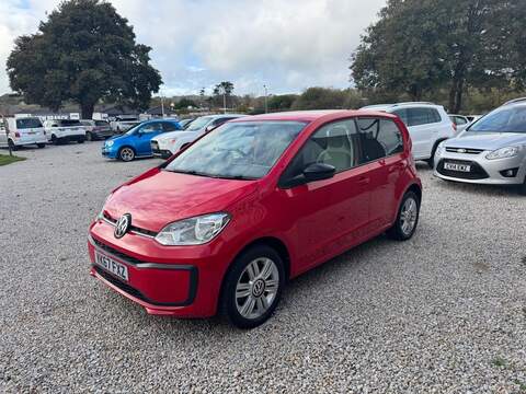 Volkswagen up! up! beats - U1450