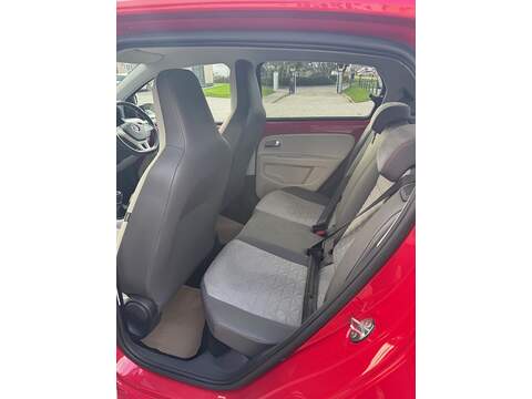 Volkswagen up! up! beats - U1450