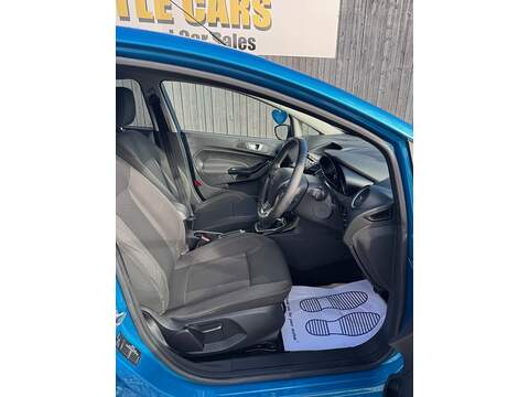 Ford Fiesta T EcoBoost Titanium - U1459