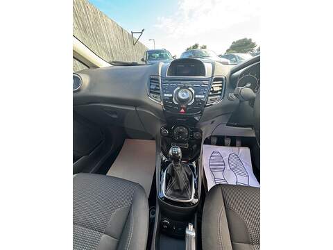 Ford Fiesta T EcoBoost Titanium - U1459