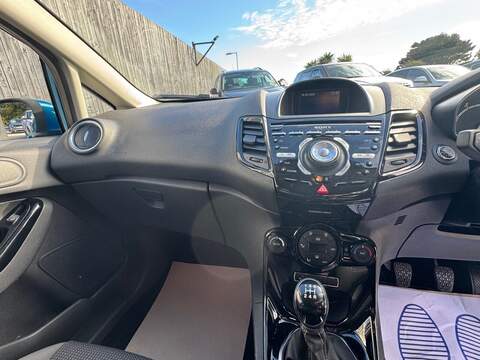 Ford Fiesta T EcoBoost Titanium - U1459