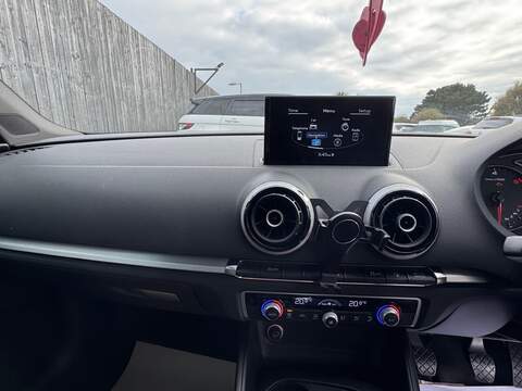 Audi A3 TDI S line - U1469