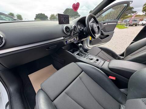 Audi A3 TDI S line - U1469