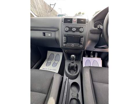 Volkswagen Touran TDI SE - U1472