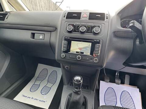 Volkswagen Touran TDI SE - U1472