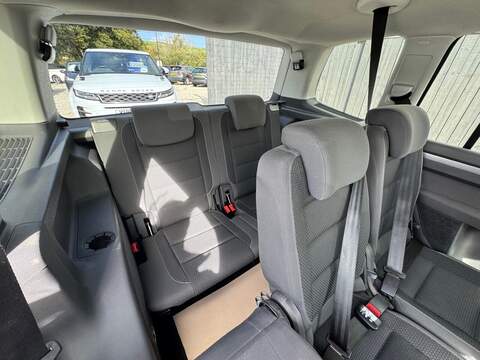 Volkswagen Touran TDI SE - U1472