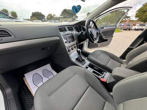 Volkswagen Golf TDI BlueMotion Tech Match - U1474