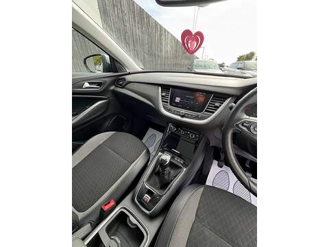 Vauxhall Grandland X Turbo Sport Nav - U1477