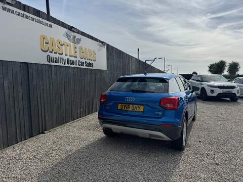 Audi Q2 TFSI CoD Sport - U1478