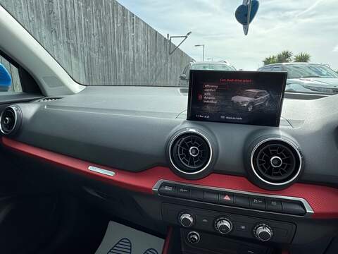 Audi Q2 TFSI CoD Sport - U1478