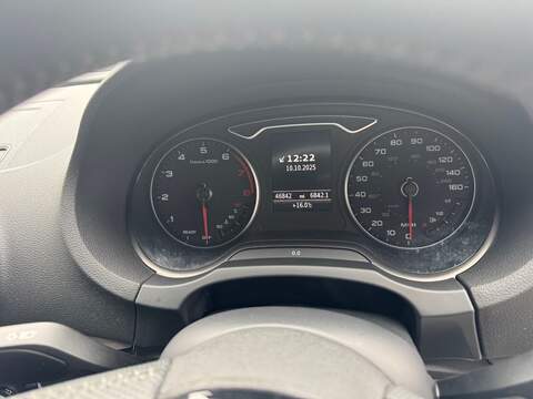 Audi A3 TFSI CoD S line - U1480