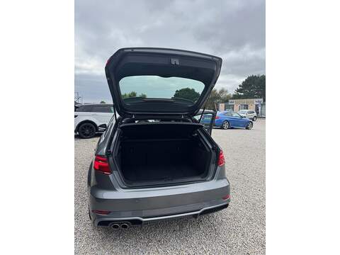 Audi A3 TFSI CoD S line - U1480