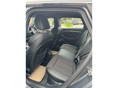 Audi A3 TFSI CoD S line - U1480