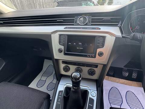 Volkswagen Passat TDI BlueMotion Tech SE Business - U1484