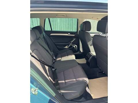 Volkswagen Passat TDI BlueMotion Tech SE Business - U1484