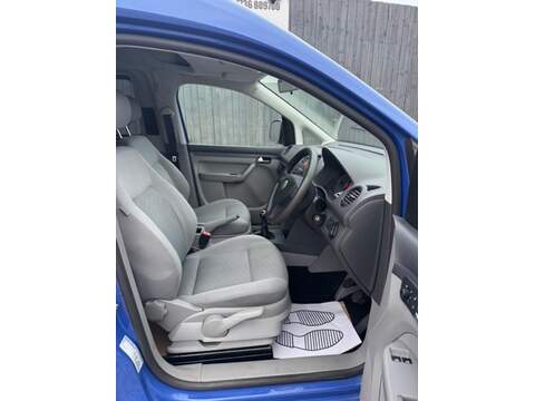 Volkswagen Caddy Maxi Life TDI Pure Drive - U1504