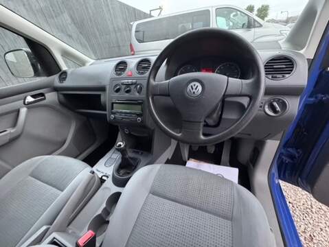 Volkswagen Caddy Maxi Life TDI Pure Drive - U1504