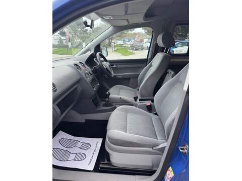 Volkswagen Caddy Maxi Life TDI Pure Drive - U1504