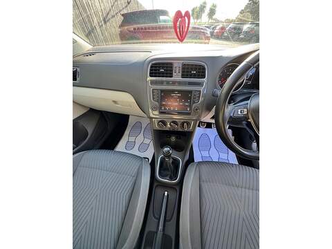 Volkswagen Polo TSI BlueMotion Tech SE Design - U1514