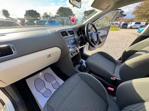 Volkswagen Polo TSI BlueMotion Tech SE Design - U1514