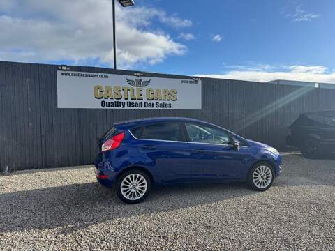 Ford Fiesta T EcoBoost Titanium - U1517